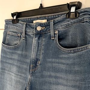 Levi’s 721 high rise skinny Jean